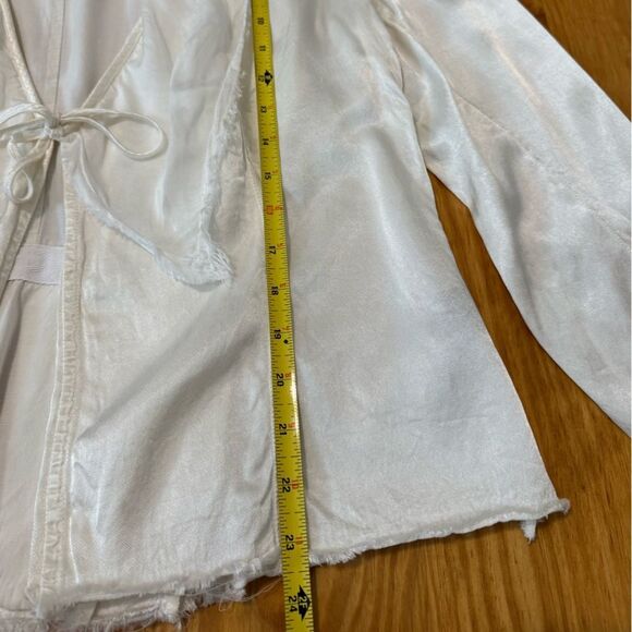 Jaga Satin Ivory Blazer Jacket Raw Hem Edges Womens SZ 1 (US 6) Tie Close Rayon - Picture 5 of 10